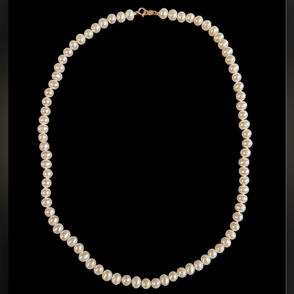Elegant Real Authentic Pearl Necklace With 10k Gold Clasp 17”
